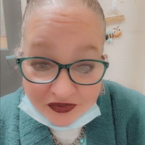 Meet your Posher, Tracey